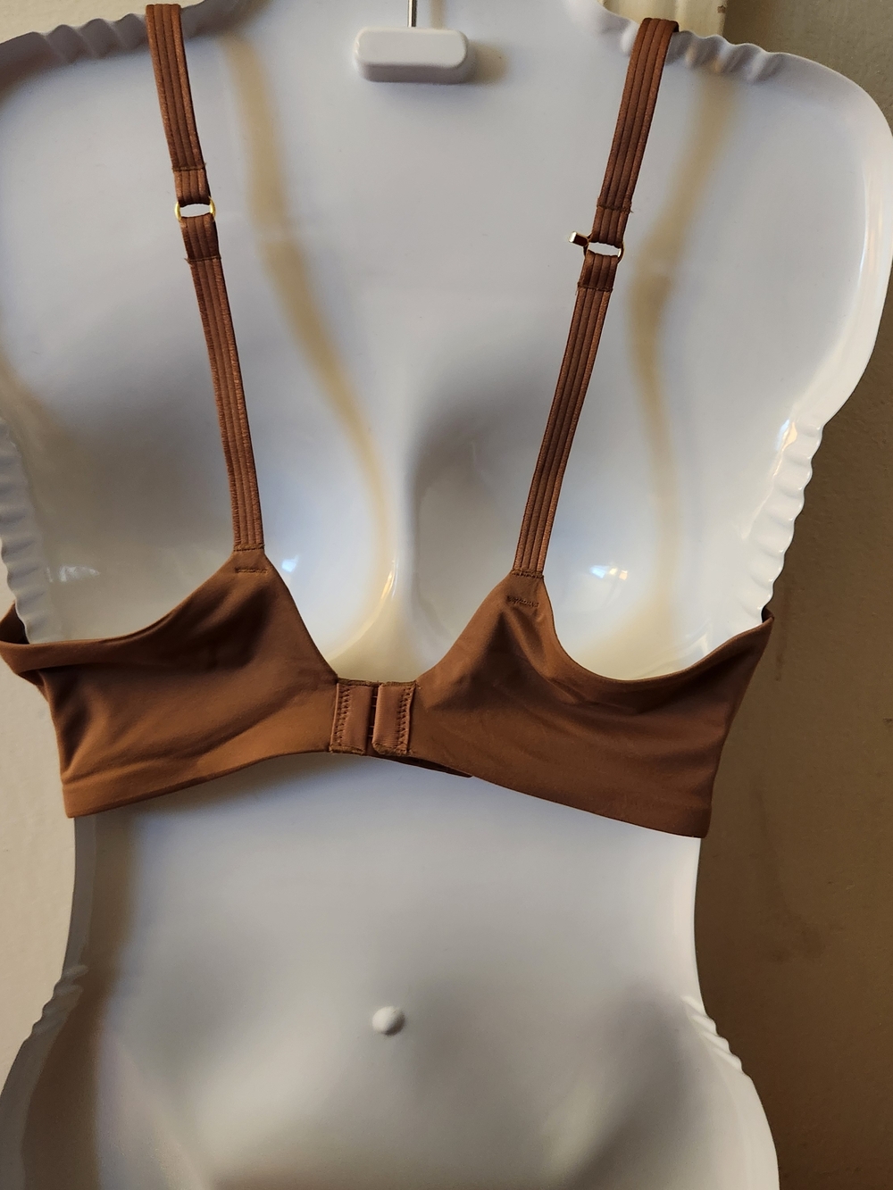Brown Full Coverage T-Shirt Bra Flex Cup Convertible Back 2-Way Clasp 34D - Picture 3 of 7